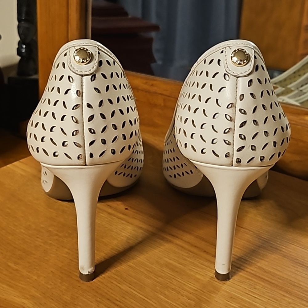 Michael Kors Heels - Picture 4 of 6